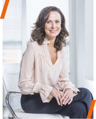 Marília Paiotti Diretora de atendimento da NOVA PR Foto 3 (QUEM SOMOS) - Marília Paiotti Diretora de atendimento da NOVA PR